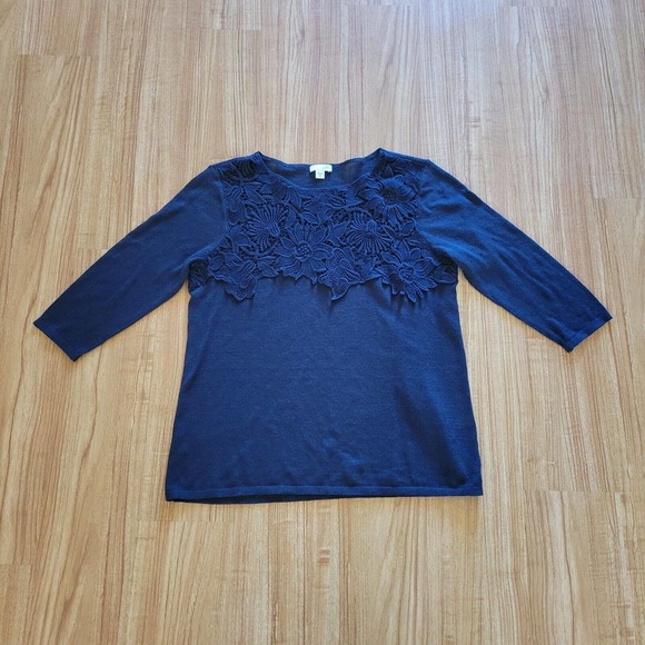 J Jill Shirt Top Womens Medium Black Linen Knit Crochet Lace Neckline Timeless - Picture 2 of 11